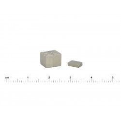 7 x 5 x 2 / N38 - magnet de neodim (NdFeB)