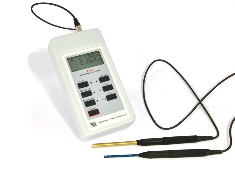 LZ-642 Teslameter med aksial og transversal sonde