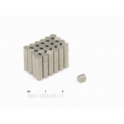 D4 x 4 / AlNiCo5 / LNG37 - AlNiCo magnēts