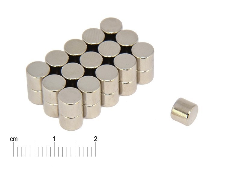 D6 x 5 / N38 - Neodimov magnet (NdFeB)