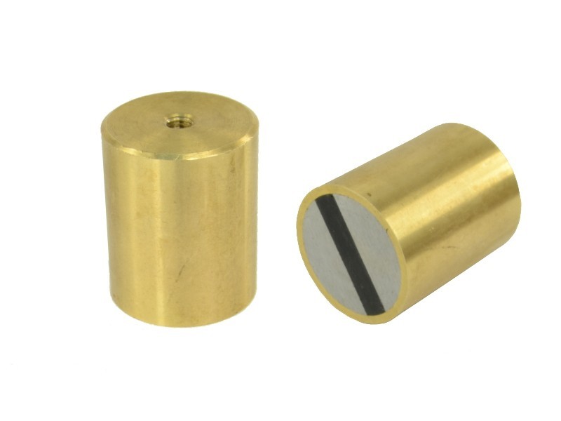 Магнит в месингова обвивка, диаметър 32 mm, вътрешна резба M6, височина 40 mm, неодимов