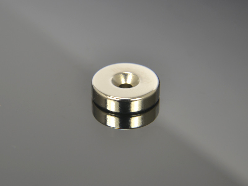 D18 x d7,2/3,6 x 5 / N42 - Neodym Magnet (NdFeB)