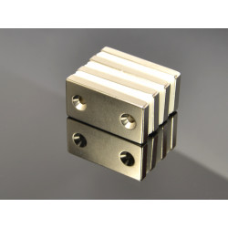 40 X 20 X 5 - D7,2/d3,6 / N38 - Neodimov magnet (NdFeB)
