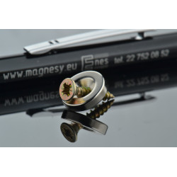 D14 x d8/4 x 3 / N35 - Neodimov magnet (NdFeB)