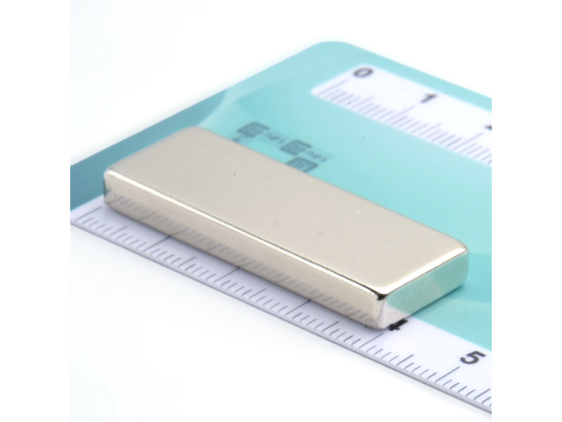 40 x 15 x 5 / N38 - Neodimov magnet (NdFeB)
