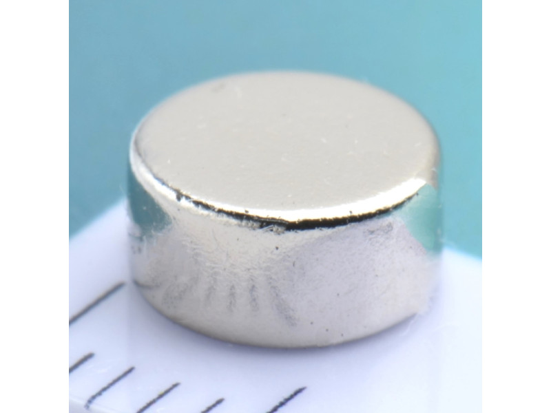 D6 x 3 / N38 - Neodimov disk magnet