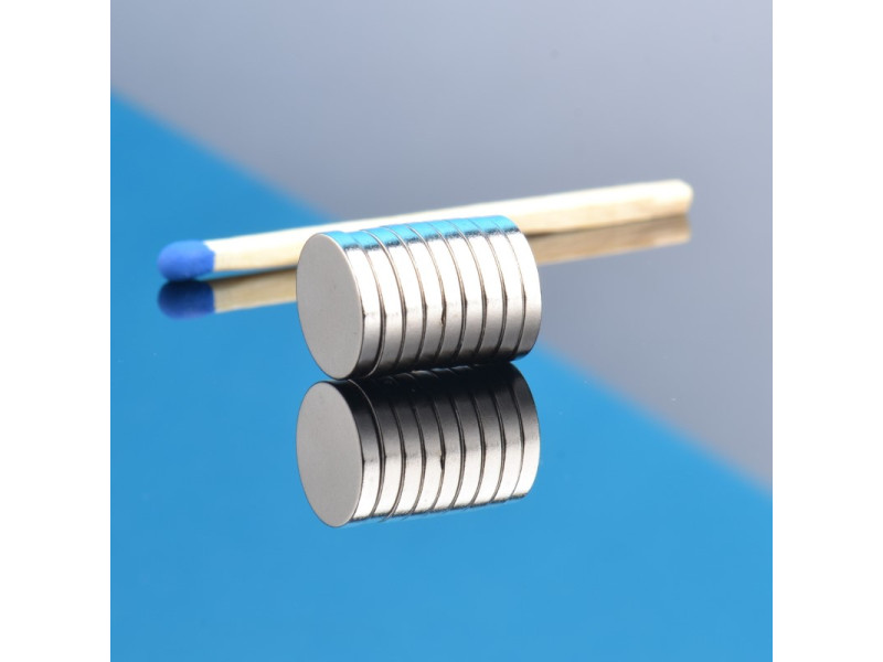 D10 x 1,5 / N38 - Neodimov magnet (NdFeB)