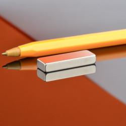 30 x 10 x 5 / N42 - Neodimov magnet (NdFeB)