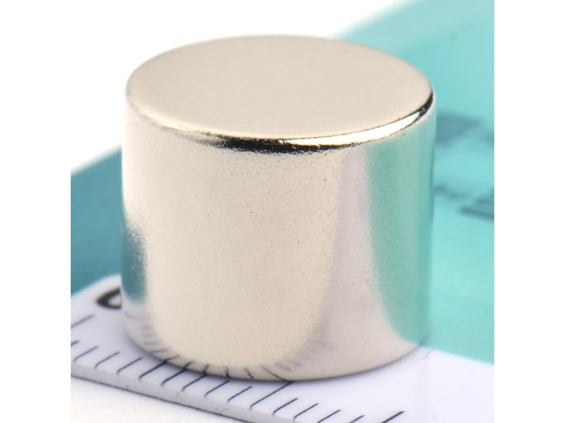 D12 x 10 / N38 - Neodimov magnet (NdFeB)