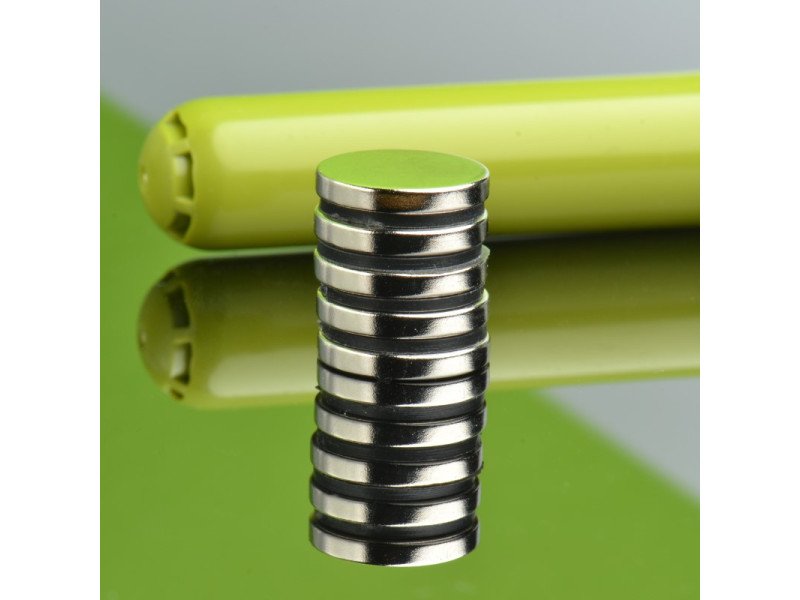 D12,5 x 2 / N35 - Neodimov magnet (NdFeB)