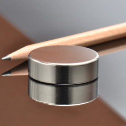 D33 x 10 / N42 - Neodimov magnet (NdFeB)