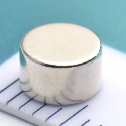 D5 x 3 / N38 - mali okrogli magnet