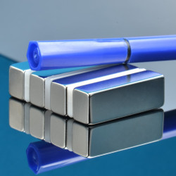 30 x 10 x 8 / N40H - Neodymmagnet (NdFeB)