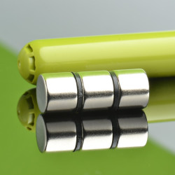 D10 x 8 / N42 - Neodimov magnet (NdFeB)