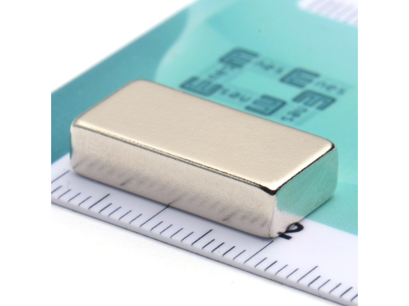 20 x 10 x 5 / N38H - Neodimov magnet (NdFeB)