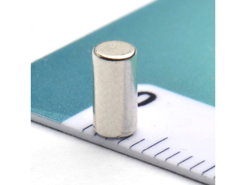 D3 x 6 / N38 - liten stavmagnet av neodym