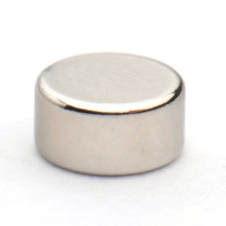 D4 x 2 / N38 - majhen neodimov magnet