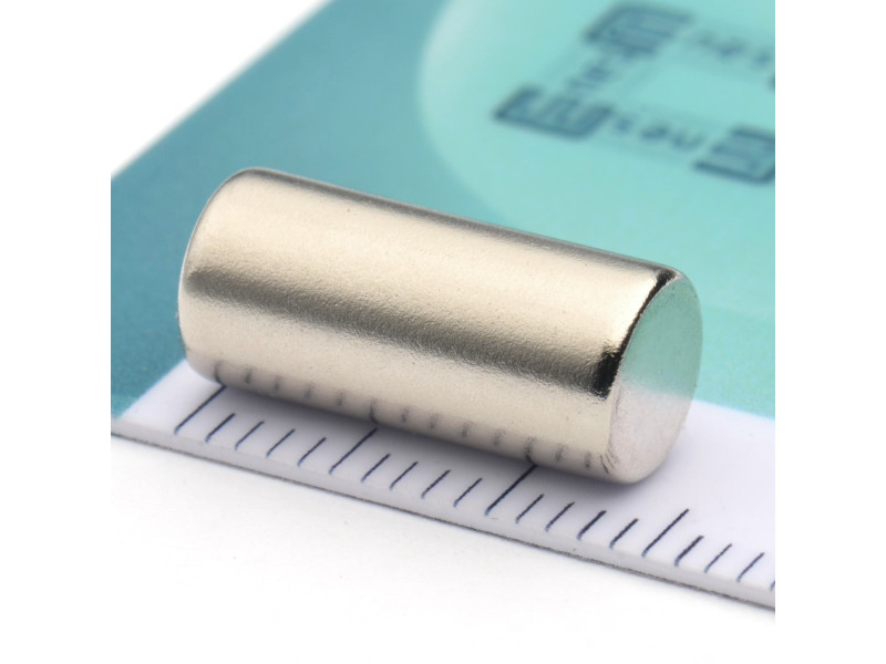 D6,3 x 14 / N38 - Neodimov magnet (NdFeB)