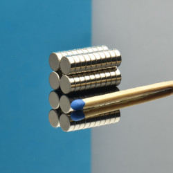 D6 x 2 / N35 – liten skivemagnet