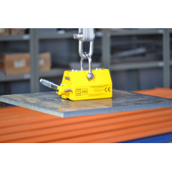 Magnet za dvigovanje CM300