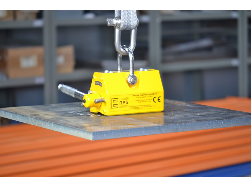 Magnet za dvigovanje CM300
