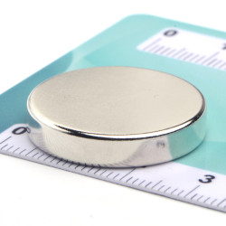 D25 x 5 / N38 - Neodimov magnet (NdFeB)