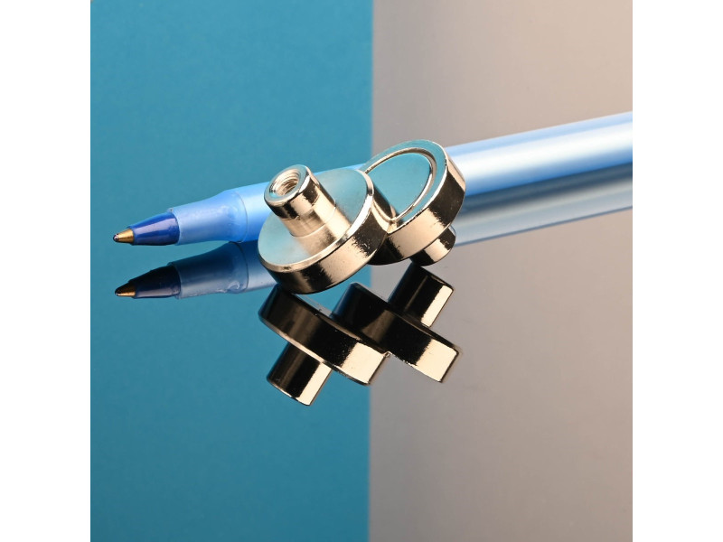 Gövde içinde mıknatıs, çap 20 mm, M4 vida soketli - neodimyum