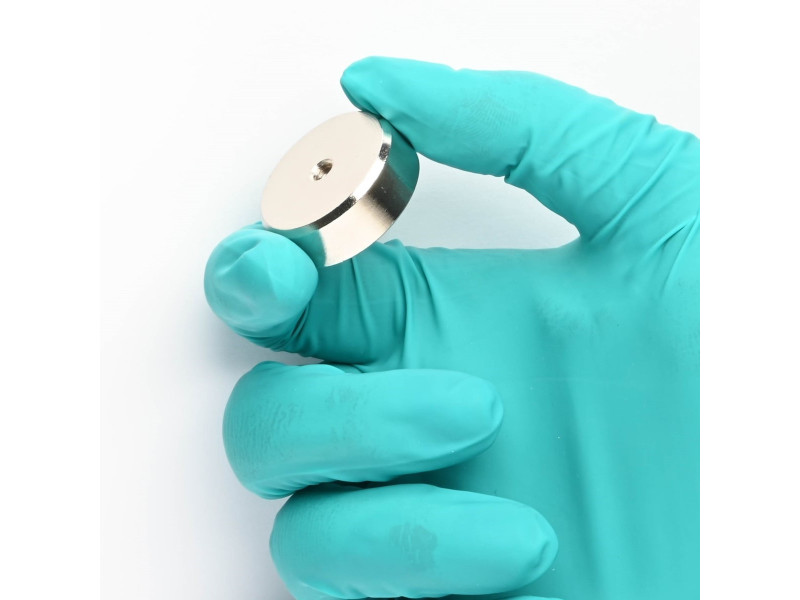 Mıknatıs, çap 29 mm, M5 iç dişli, yükseklik 10 mm, neodimyum