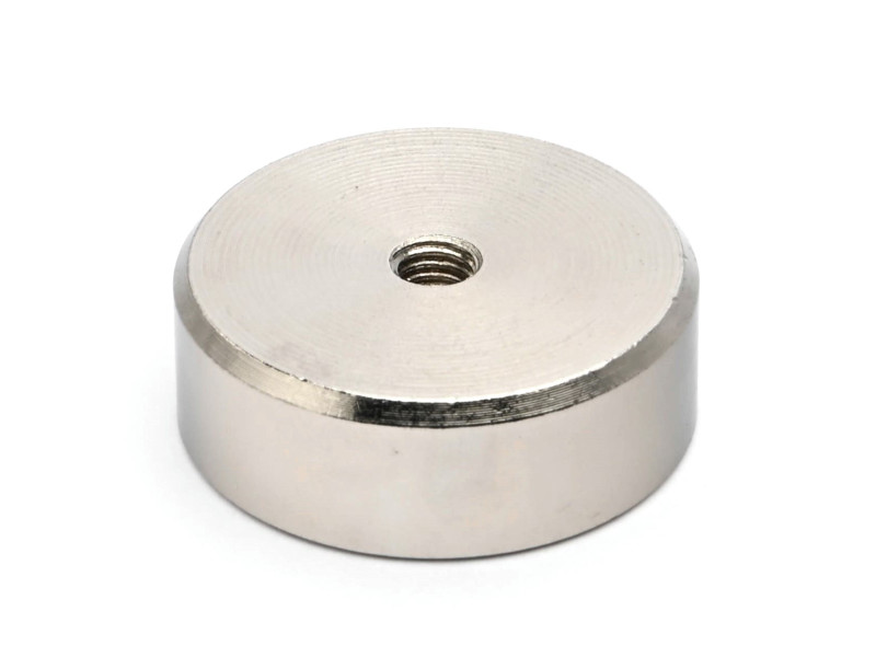Magnet, premer 29 mm, notranji navoj M5, višina 10 mm, neodim