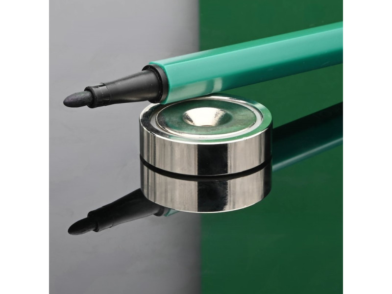 Magnet i hus, diameter 25 mm, med hull for forsenket skruehode, neodymium