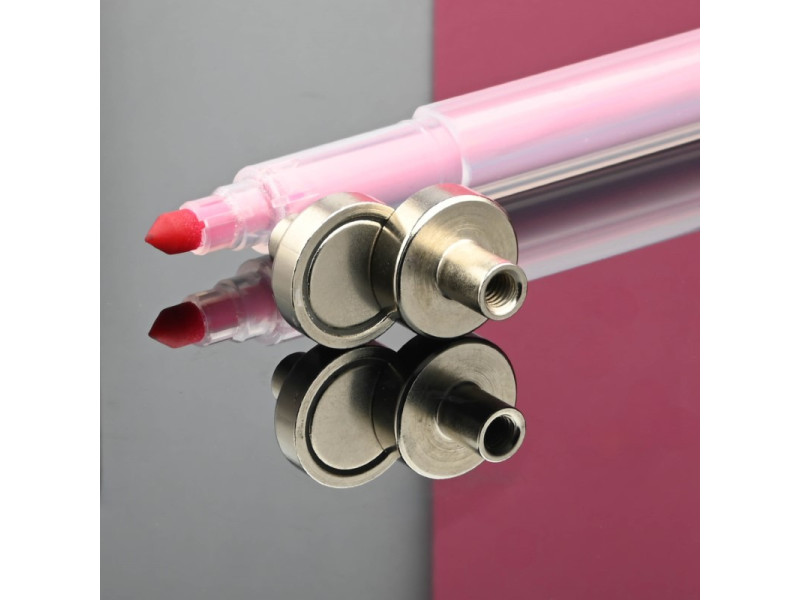 Magnet i hölje, diameter 16 mm, med skruvhylsa M4 - neodymium