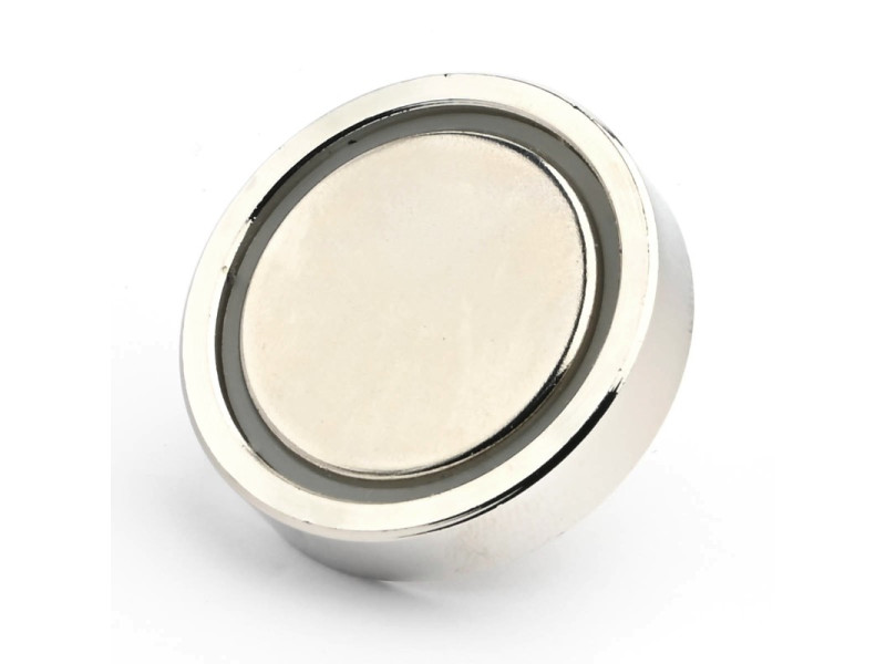 Magnet i hus, diameter 32 mm, med skruehylse M5 - neodymium