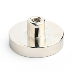 Magnet i hölje, diameter 32 mm, med skruvhylsa M5 - neodymium