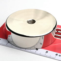 Magnet, premer 50 mm, notranji navoj M8, višina 15 mm, neodim