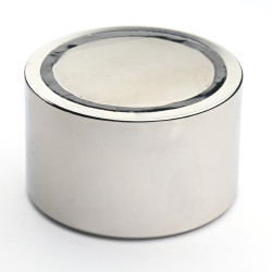 Magnet, premer 65 mm, notranji navoj M10, višina 40 mm, neodim