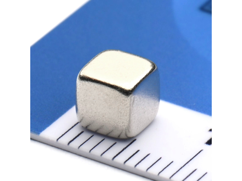 5 x 5 x 5 / N42 - Neodimov magnet (NdFeB)