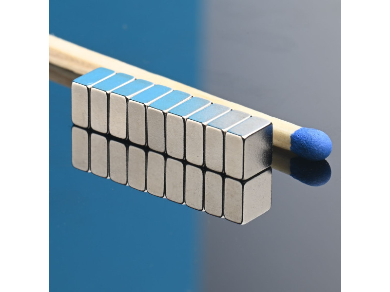 5 X 5 X 2,5 / N38 - Neodimov magnet (NdFeB)