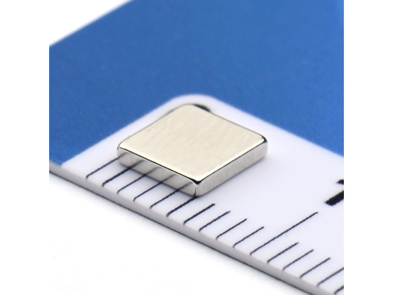5 x 5 x 1 / N38 - Neodimov magnet (NdFeB)