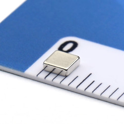 3 x 3 x 1 / N42 - Neodimov magnet (NdFeB)