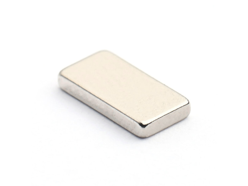 8 x 4 x 1,2 / N38 - Neodimov magnet (NdFeB)