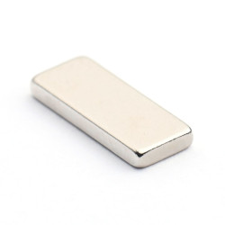 10 X 4 X 1,2 / N38 - Neodimov magnet (NdFeB)