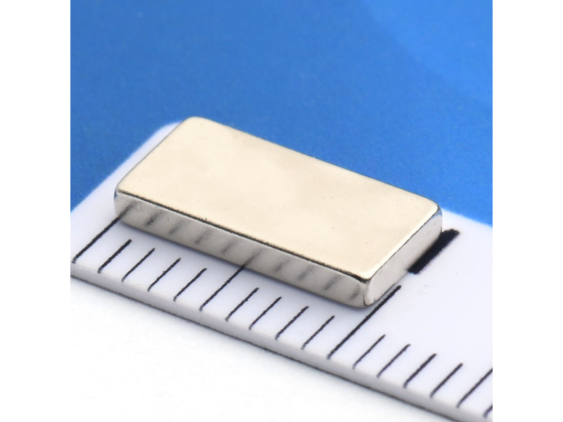 10 x 5 x 1,5 / N38 - Neodimov magnet (NdFeB)