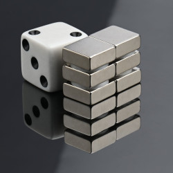10 x 10 x 4 / N38 - Neodimov magnet (NdFeB)