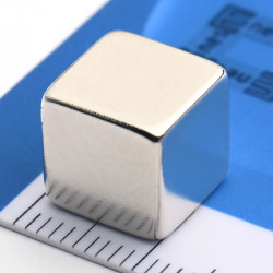 10 x 10 x 10 / N42 - Neodimov magnet (NdFeB)