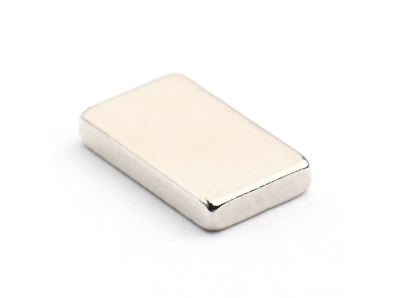 12 x 7 x 2 / N38 - Neodimov magnet (NdFeB)
