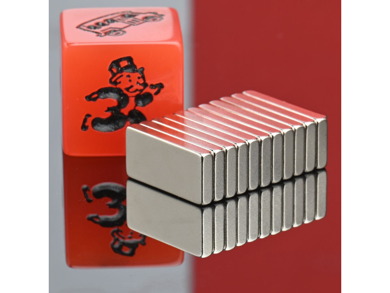 15 x 7 x 2 / N38 - Neodimov magnet (NdFeB)