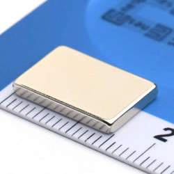 15 x 10 x 2 / N38 - Neodimov magnet (NdFeB)