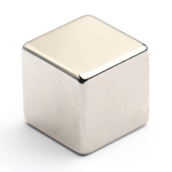15 x 15 x 15 / N42 - Neodimov magnet (NdFeB)