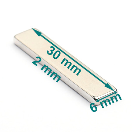 30 x 6 x 2 / N38 - Neodimio magnetas (NdFeB)