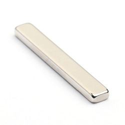 30 x 4 x 2 / N38 - Neodimov magnet (NdFeB)